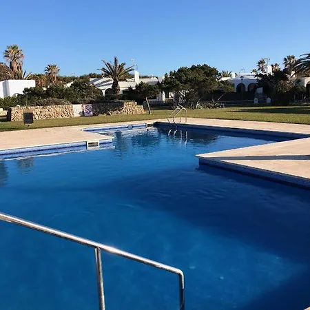 Solmar Gregal & Xaloc Lejlighed *